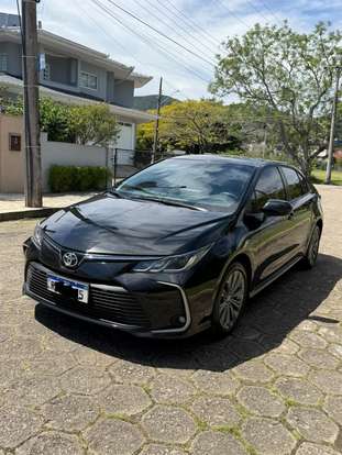 TOYOTA-COROLLA-2021