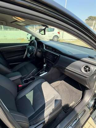 TOYOTA-COROLLA-2019
