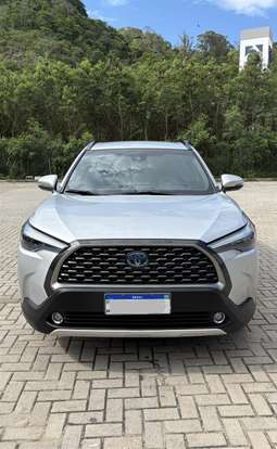 TOYOTA-COROLLA CROSS-2023