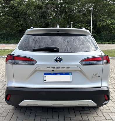 TOYOTA-COROLLA CROSS-2023