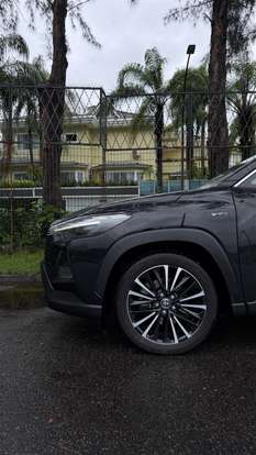 TOYOTA-COROLLA CROSS-2024