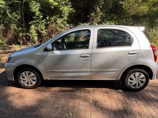 TOYOTA-ETIOS-1.3 X 16V FLEX 4P MANUAL TOYOTA-ETIOS-2018