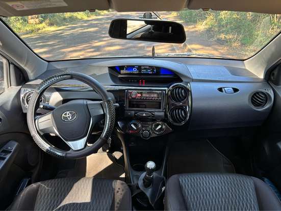 TOYOTA-ETIOS-1.3 X 16V FLEX 4P MANUAL TOYOTA-ETIOS-2018