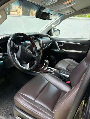 TOYOTA-HILUX SW4-2019