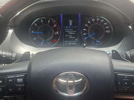 TOYOTA-HILUX SW4-2.8 SRX 4X4 16V TURBO INTERCOOLER DIESEL 4P AUTOMÁTICO TOYOTA-HILUX SW4-2016