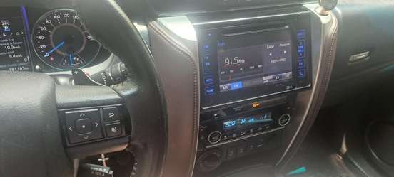 TOYOTA-HILUX SW4-2016