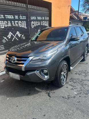 TOYOTA-HILUX SW4-2016