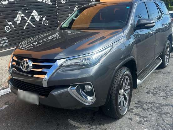 TOYOTA-HILUX SW4-2.8 SRX 4X4 16V TURBO INTERCOOLER DIESEL 4P AUTOMÁTICO TOYOTA-HILUX SW4-2016