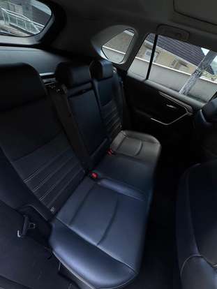 TOYOTA-RAV4-2019