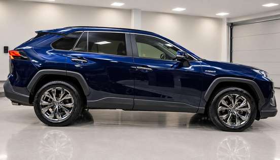 TOYOTA-RAV4-2023