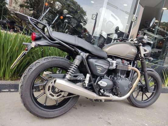 TRIUMPH-SPEED TWIN 900-2022