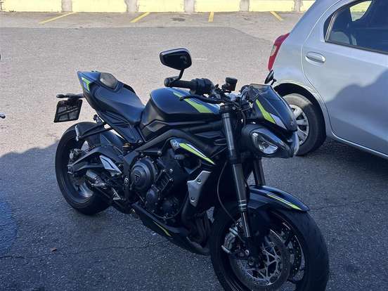 TRIUMPH-STREET TRIPLE 765 RS TRIUMPH-STREET TRIPLE 765 RS-2020
