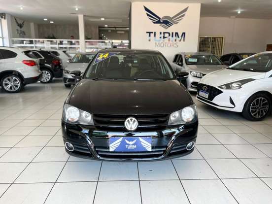 VOLKSWAGEN-GOLF-2013