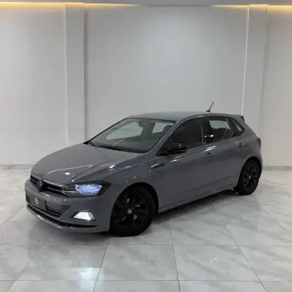VOLKSWAGEN-POLO-2019