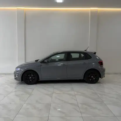 VOLKSWAGEN-POLO-1.0 200 TSI HIGHLINE AUTOMÁTICO VOLKSWAGEN-POLO-2019