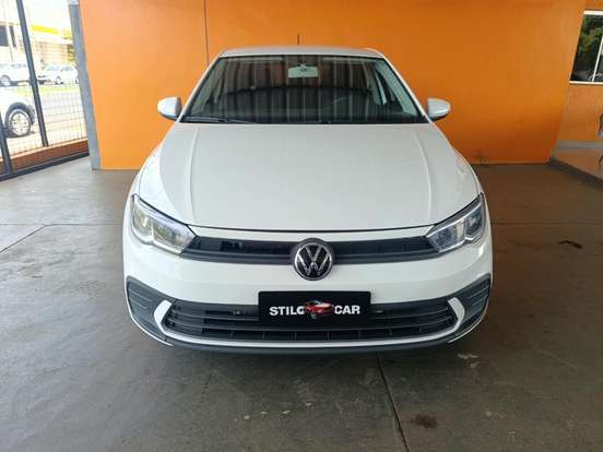 VOLKSWAGEN-POLO-2024