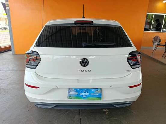 VOLKSWAGEN-POLO-2024