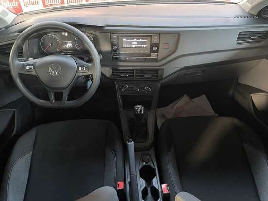VOLKSWAGEN-POLO-2024