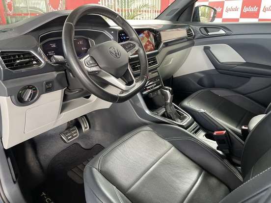 VOLKSWAGEN-T-CROSS-2022
