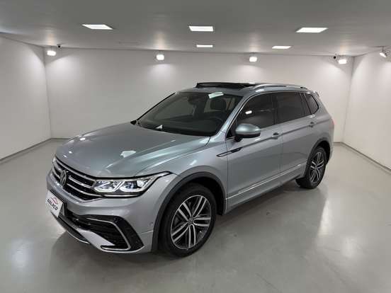 VOLKSWAGEN-TIGUAN-2023