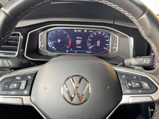 VOLKSWAGEN-VIRTUS-2024