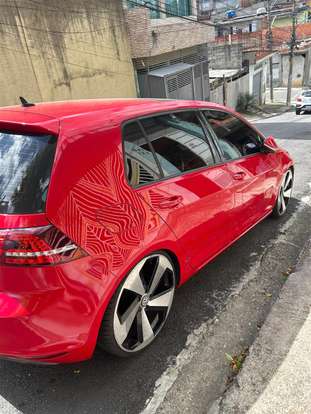VOLKSWAGEN-GOLF-2013