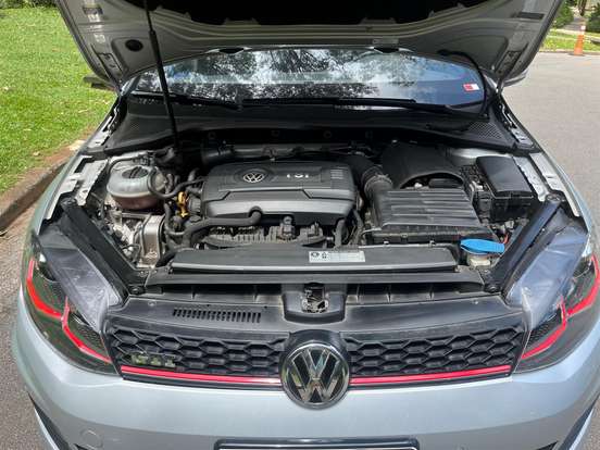 VOLKSWAGEN-GOLF-2.0 TSI GTI 16V TURBO GASOLINA 4P AUTOMÁTICO VOLKSWAGEN-GOLF-2014
