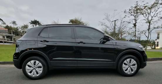 VOLKSWAGEN-T-CROSS-2023