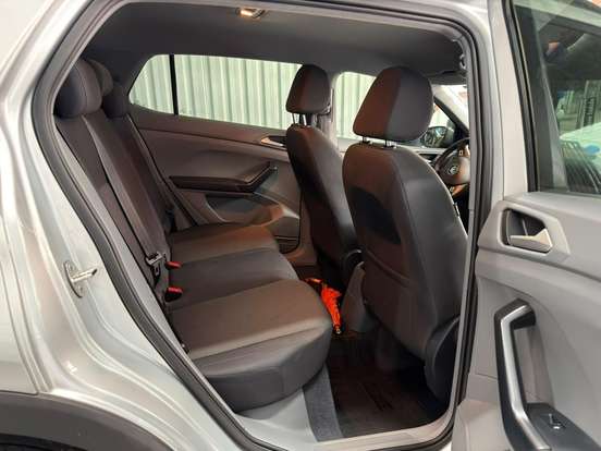 VOLKSWAGEN-T-CROSS-2020
