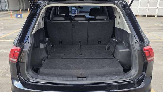 VOLKSWAGEN-TIGUAN-2018