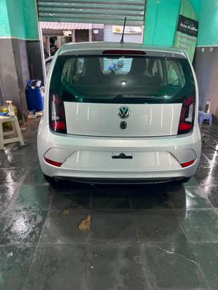 VOLKSWAGEN-UP-2019