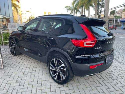 VOLVO-XC40-2.0 T5 GASOLINA R-DESIGN AWD GEARTRONIC VOLVO-XC40-2018