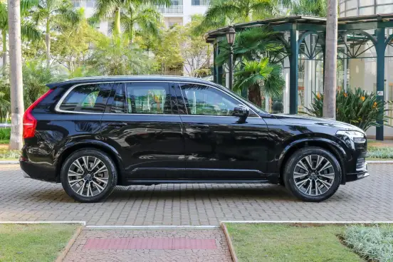 VOLVO-XC90-2.0 T6 GASOLINA MOMENTUM AWD GEARTRONIC VOLVO-XC90-2020