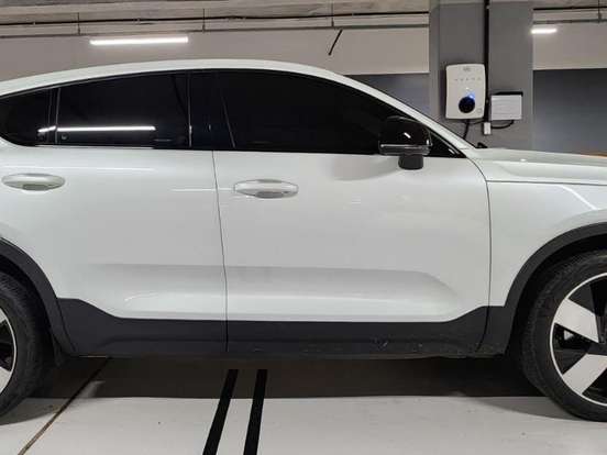VOLVO-C40-P8 RECHARGE TWIN ELECTRIC ULTIMATE AWD VOLVO-C40-2023