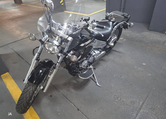 YAMAHA DRAG STAR 650 