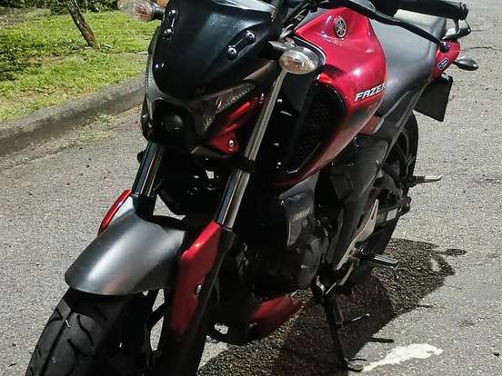 YAMAHA-FZ15 FAZER CONNECTED ABS YAMAHA-FZ15 FAZER CONNECTED ABS-2025