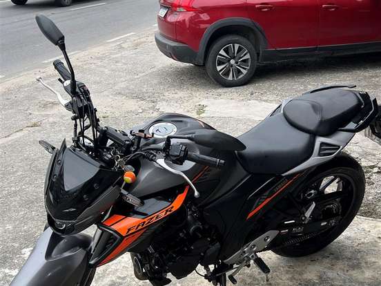 YAMAHA-FZ25 FAZER CONNECTED ABS YAMAHA-FZ25 FAZER CONNECTED ABS-2025