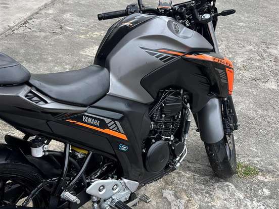YAMAHA-FZ25 FAZER CONNECTED ABS YAMAHA-FZ25 FAZER CONNECTED ABS-2025