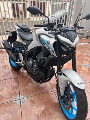 YAMAHA MT-03 CONNECTED ABS 