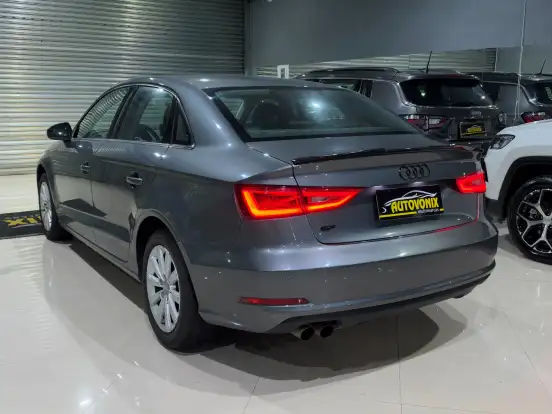AUDI-A3-1.8 TFSI SEDAN 16V 180CV GASOLINA 4P AUTOMÁTICO AUDI-A3-2014