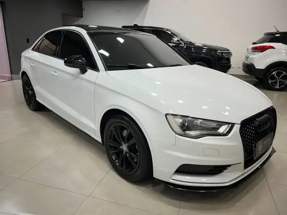 AUDI A3 1.8 TFSI SEDAN AMBITION 16V 180CV GASOLINA 4P AUTOMÁTICO