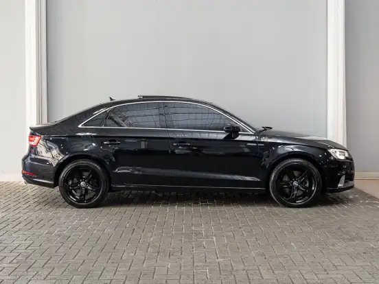 AUDI-A3-2.0 TFSI SEDAN AMBITION 16V GASOLINA 4P S-TRONIC AUDI-A3-2018