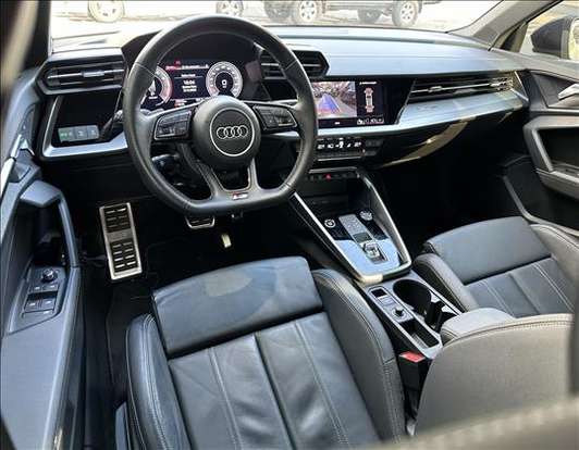 AUDI-A3-2021