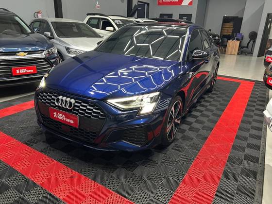 AUDI A3 2.0 40 TFSI MHEV SEDAN PERFORMANCE BLACK S-TRONIC