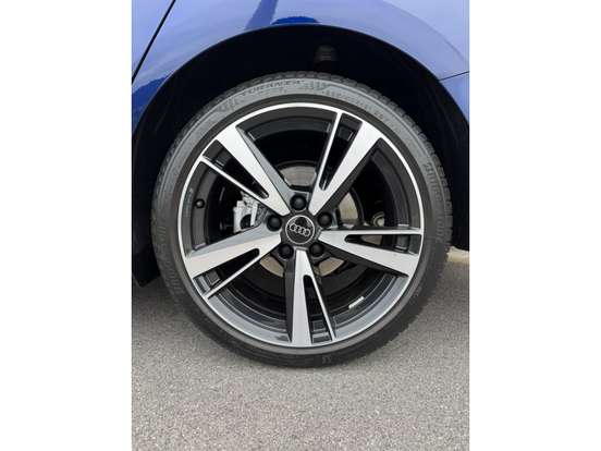AUDI-A3-2023