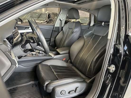 AUDI-A4-2017
