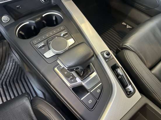 AUDI-A4-2.0 TFSI AMBIENTE GASOLINA 4P S TRONIC AUDI-A4-2017