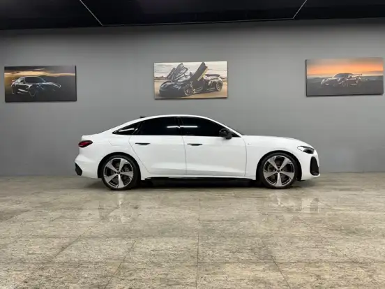 AUDI-A5-2025