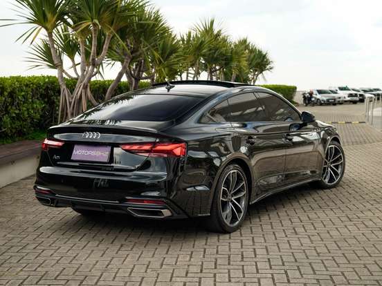 AUDI-A5-2022