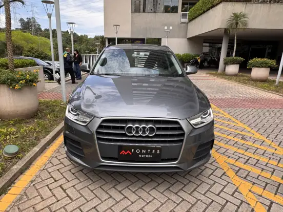 AUDI-Q3-2015